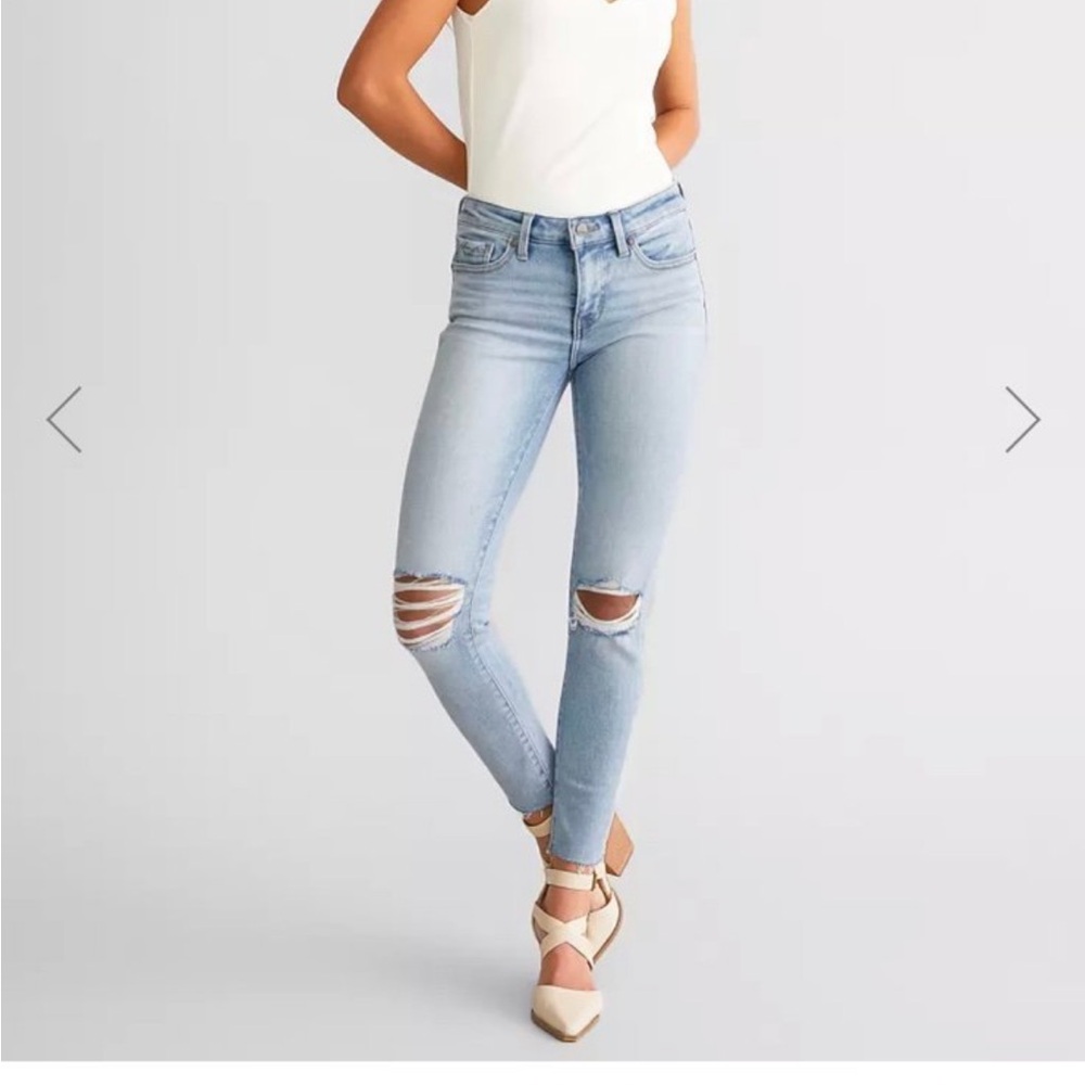 Buckle black jeans. Worn maybe 2-3 times. Run big, fit a 30 maybe 32 waist